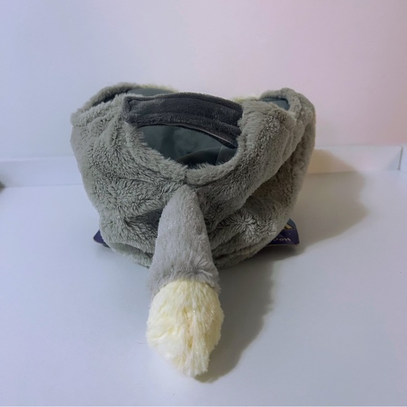 NWT- Wolf Hat Night Eyes LED Novelty Headlamp Kids Children’s Fun - Picture 11 of 15